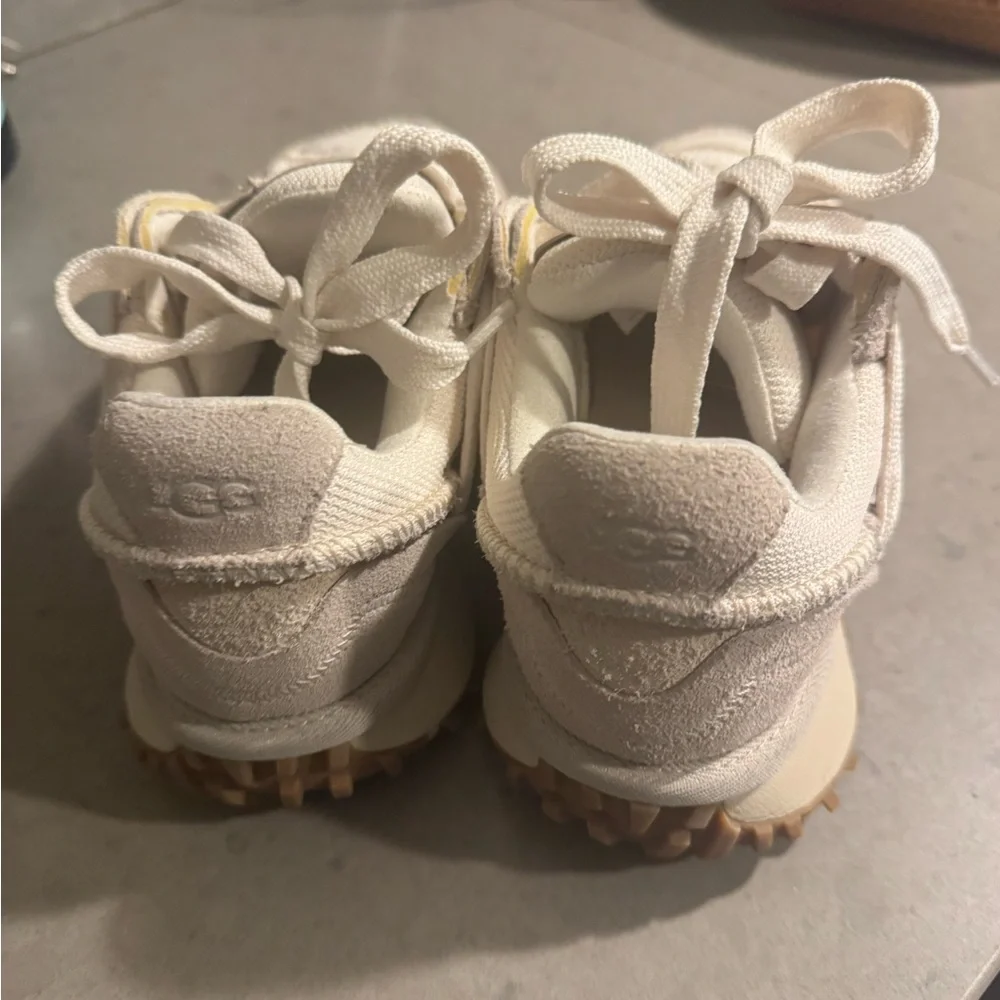 uggsSneakers - Picture 5 of 12